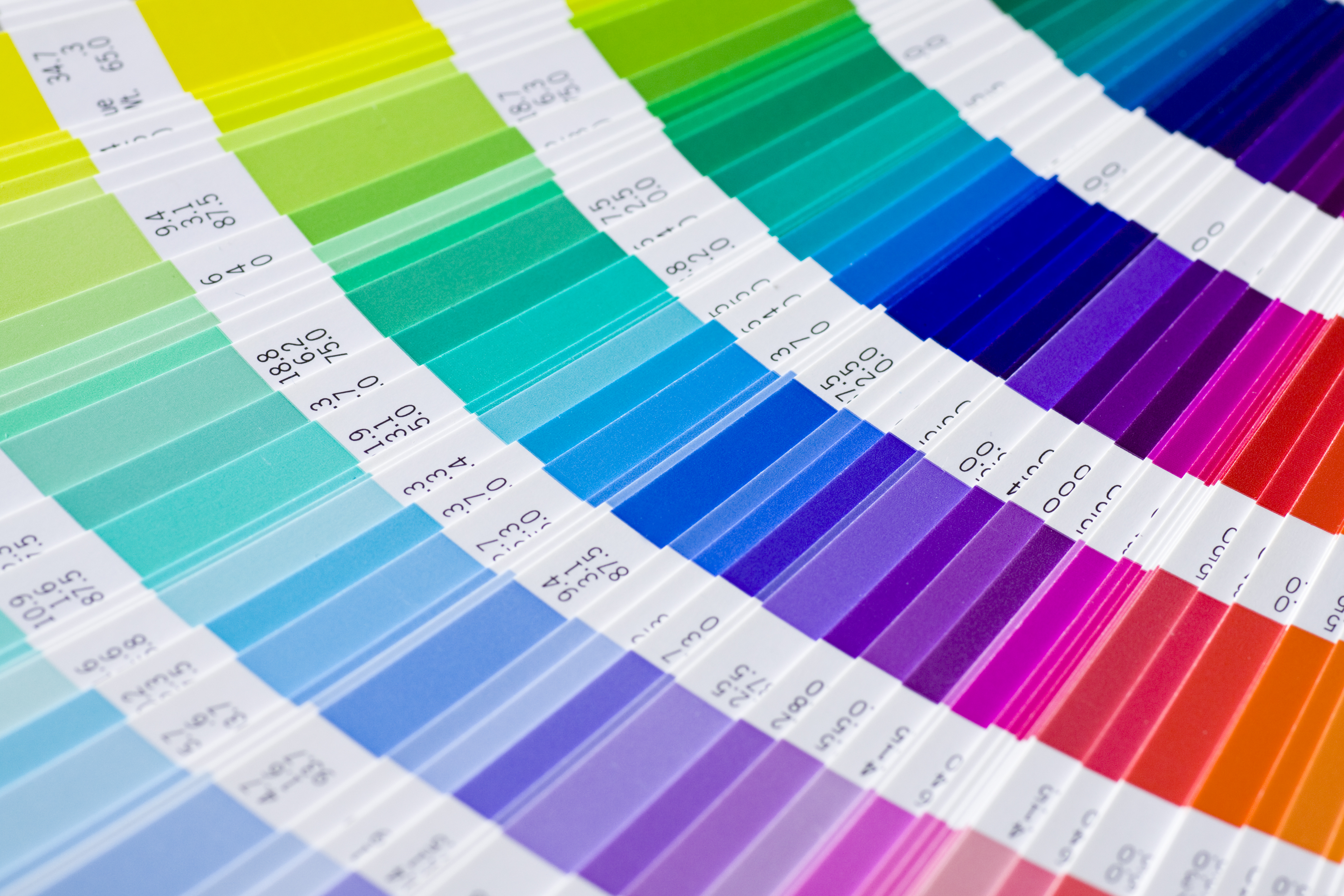 Color chart guide for custom labels